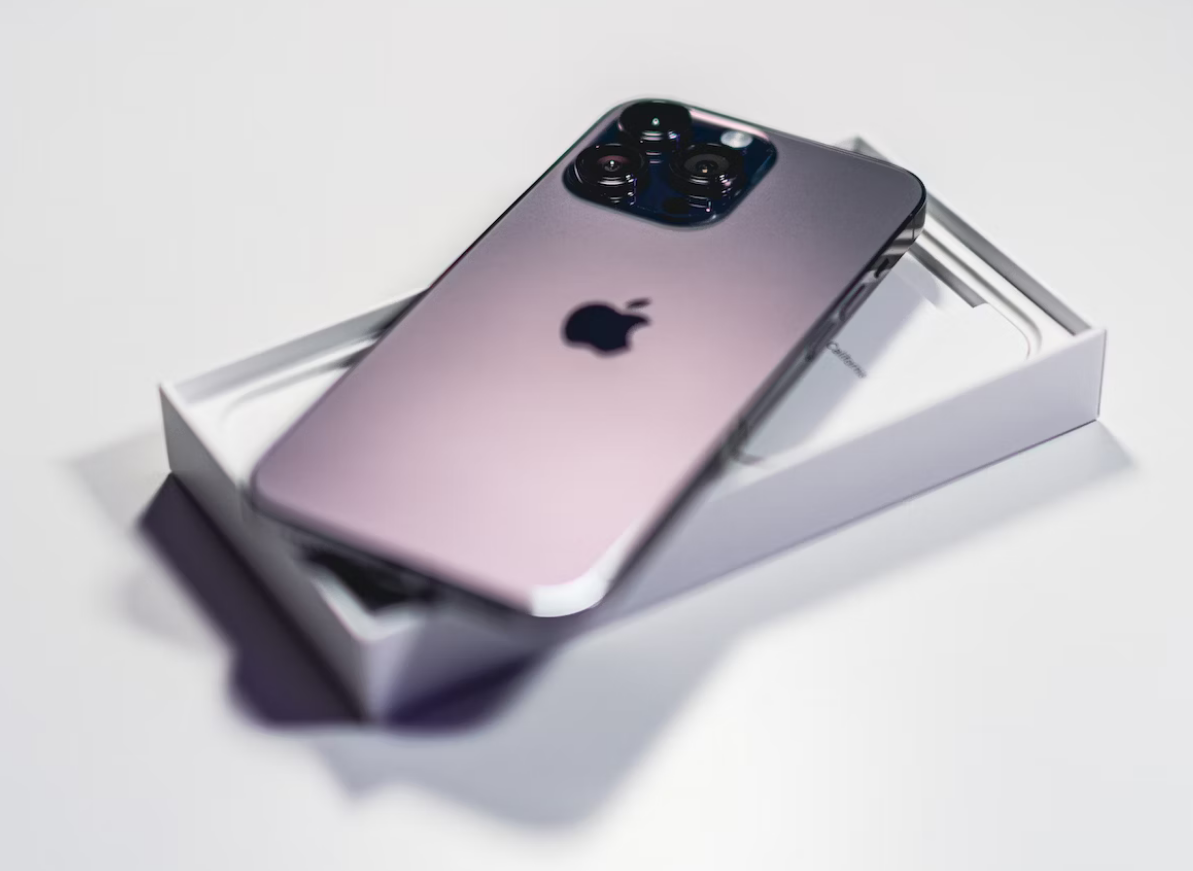如何在 iPhone 上使用双卡?iPhone 双卡功能常见问题解答